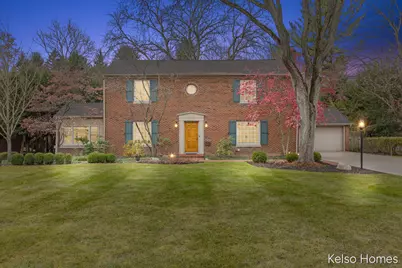 635 N Linden Street, Marshall, MI 49068 - Photo 2