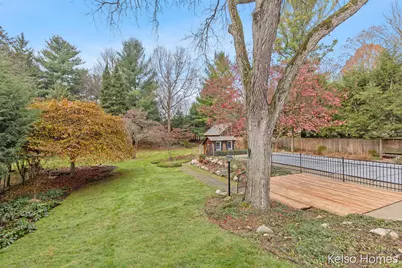 635 N Linden Street, Marshall, MI 49068 - Photo 36