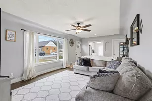 1053 E Byron Rd, Norton Shores, MI 49441 - Photo 6