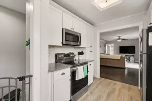 1053 E Byron Rd, Norton Shores, MI 49441 - Photo 10