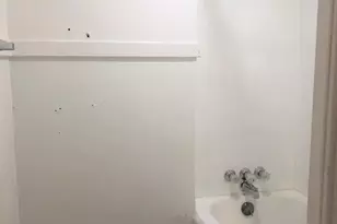 417 Oak St, Kalamazoo, MI 49007 - Photo 6