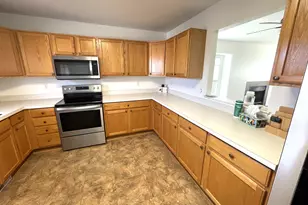 3959 Fox Glen Dr, Ann Arbor, MI 48108 - Photo 10