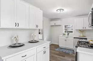 605 Coolidge Ave, Kalamazoo, MI 49006 - Photo 10