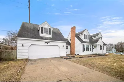 2122 34th Street SW, Wyoming, MI 49519 - Photo 2