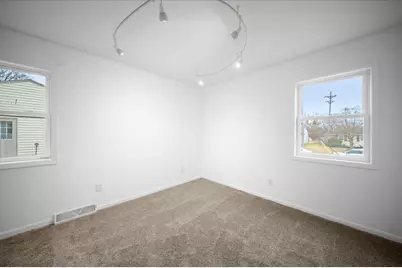 2122 34th Street SW, Wyoming, MI 49519 - Photo 14