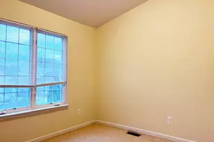 1346 N Bay Dr, Ann Arbor, MI 48103 - Photo 12