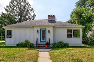 936 Superior St, South Haven, MI 49090 - Photo 42