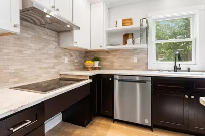 936 Superior Street, South Haven, MI 49090 - Photo 14