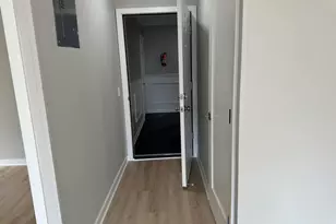 137 N Center St, Northville, MI 48167 - Photo 24