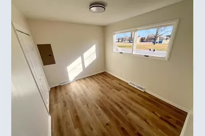 1099 Shonat Street, Muskegon, MI 49442 - Photo 8