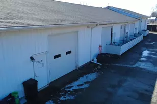 5028 Page Ave, Jackson, MI 49201 - Photo 2