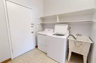 734 Peninsula Ct, Ann Arbor, MI 48105 - Photo 18