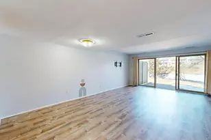 734 Peninsula Ct, Ann Arbor, MI 48105 - Photo 8