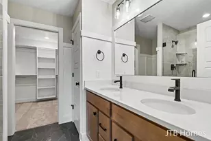 5911 Vly Pt Dr SE, Caledonia, MI 49316 - Photo 20