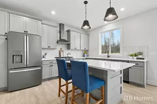 5911 Valley Point Dr SE, Caledonia, MI 49316 - Photo 12