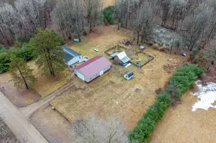 9433 8 Mile Rd, Mecosta, MI 49332 - Photo 6