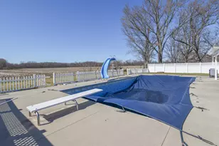 250 S Centennial Rd, Coldwater, MI 49036 - Photo 8