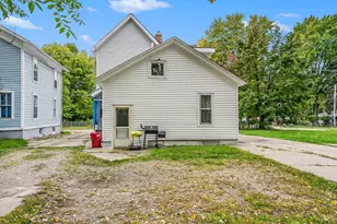 98 E Van Buren St, Battle Creek, MI 49017 - Photo 26