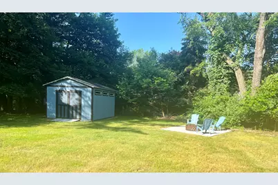 14977 Lakeshore Avenue, Grand Haven, MI 49417 - Photo 20