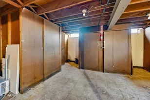 19511 S Greenfield Rd, Detroit, MI 48235 - Photo 30