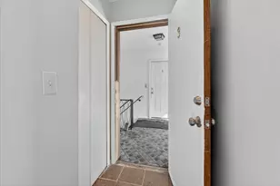 19511 S Greenfield Rd, Detroit, MI 48235 - Photo 8