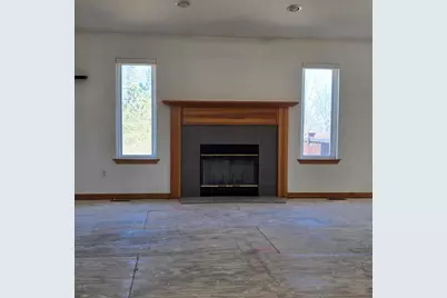 9027 Clover Drive, Milan, MI 48160 - Photo 4