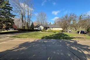 37671 Fiore Trail, Clinton Twp, MI 48036 - Photo 2