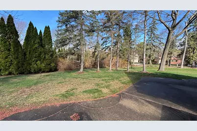 37671 Fiore Trail, Clinton Twp, MI 48036 - Photo 36