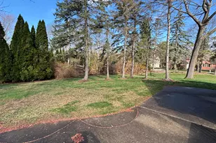 37671 Fiore Trail, Clinton Twp, MI 48036 - Photo 36