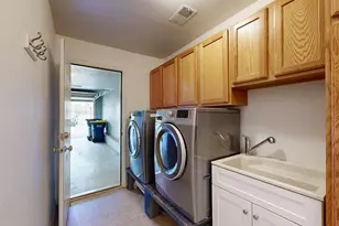 1376 Addington Ln, Ann Arbor, MI 48108 - Photo 6