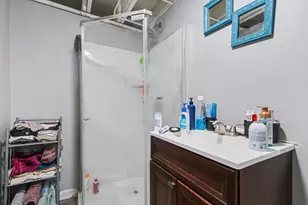 930 / 932 Lancashire Ct SE, Grand Rapids, MI 49508 - Photo 20