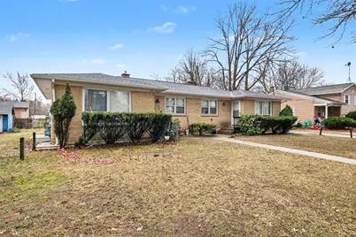 930 / 932 Lancashire Court SE, Grand Rapids, MI 49508 - Photo 2