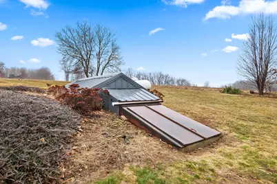 3250 W Hastings Lake Road, Jonesville, MI 49250 - Photo 26