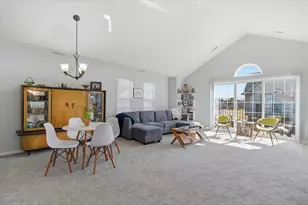 3073 Primrose Ln, Ypsilanti, MI 48197 - Photo 4