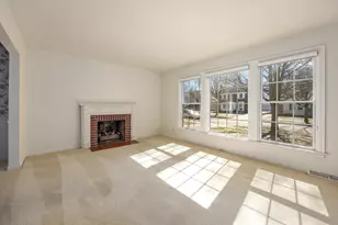 721 Billantau St SE, Grand Rapids, MI 49507 - Photo 2