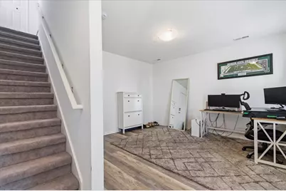 617 Anne Avenue, Brighton, MI 48116 - Photo 2