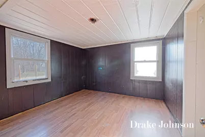 2474 Evanston Avenue, Muskegon, MI 49442 - Photo 14