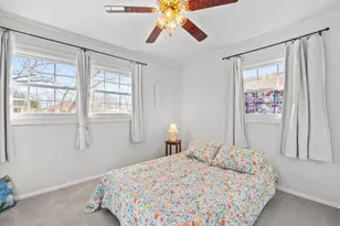 29726 Red Cedar Dr, Flat Rock, MI 48134 - Photo 14