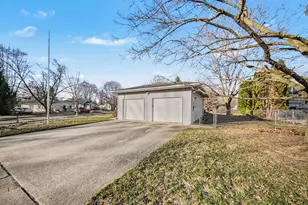 200 York St, Milan, MI 48160 - Photo 34