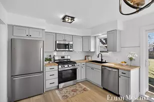 519 Faircrest Ave NW, Grand Rapids, MI 49534 - Photo 10