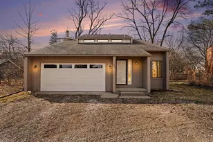 507 Oakwood St, Ypsilanti, MI 48197 - Photo 2