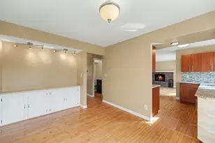 507 Oakwood St, Ypsilanti, MI 48197 - Photo 6