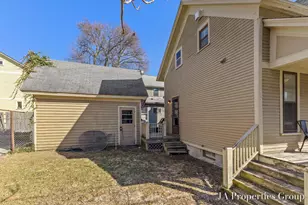 921 Fairmount St SE, Grand Rapids, MI 49506 - Photo 10