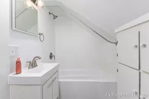 921 Fairmount St SE, Grand Rapids, MI 49506 - Photo 18