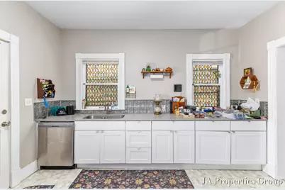 921 Fairmount Street SE, Grand Rapids, MI 49506 - Photo 30