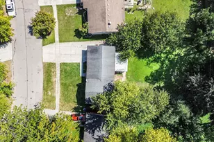 8650 Cedar Ct, Ypsilanti, MI 48198 - Photo 38