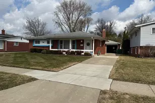 1073 Ruth Ave, Ypsilanti, MI 48198 - Photo 2