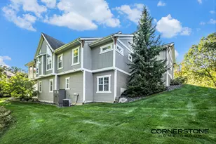 4304 Oak River Ct NE, Grand Rapids, MI 49525 - Photo 44