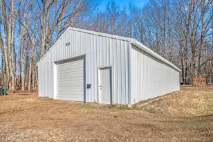 2722 Woodsview Dr, Hillsdale, MI 49242 - Photo 30