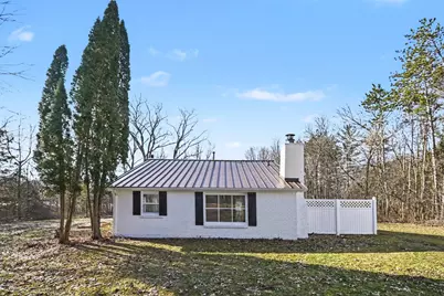 8846 E State Road, Haslett, MI 48840 - Photo 2